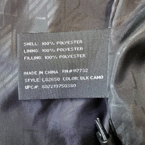 🖤 NWOT. Men gray/black camouflage puff jacket Size large excellent condition. - Picture 7 of 8